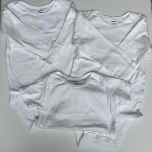🦄 Carters bodysuits - 3 pack